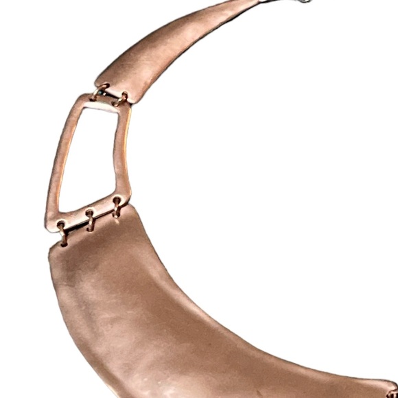 Chico’s gold bib necklace - Picture 4 of 4